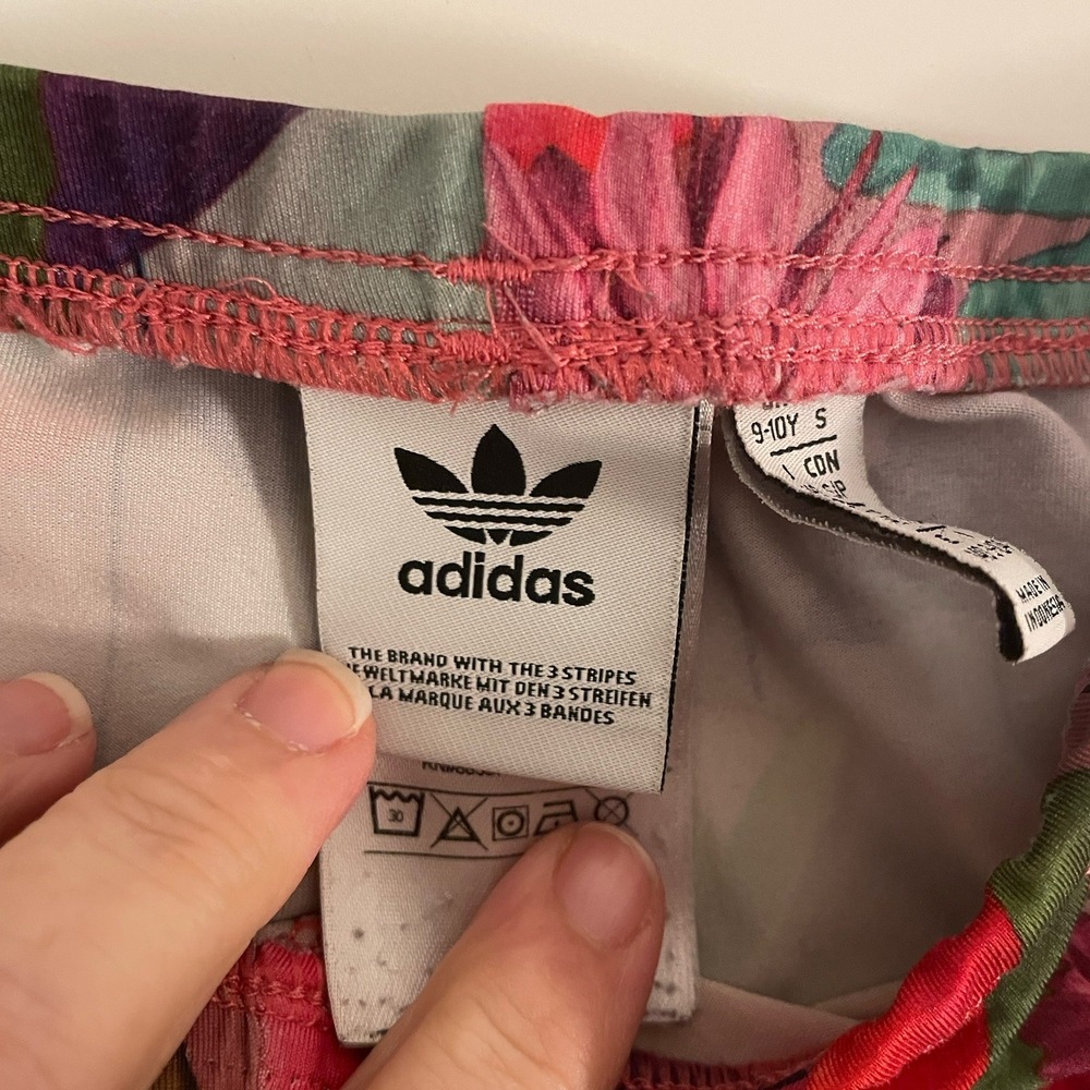 Adidas Girls Athletic Leggings Size S‎ Bright Floral - Picture 6 of 7